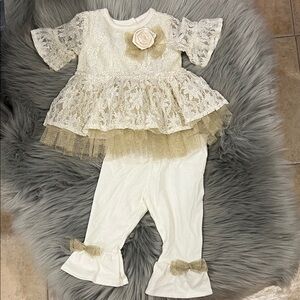 NWOT Little Lass Baby Elegant Lace Dress with Tulle and Leggings 3-6 months